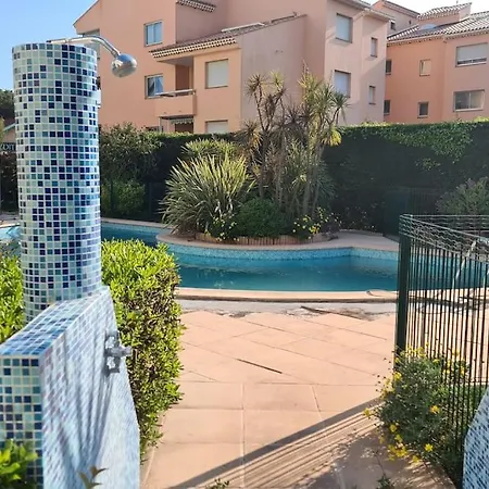 Boulouris - Appt 3/4 Pers. Bord De / Piscine * Saint-Raphael (Var)