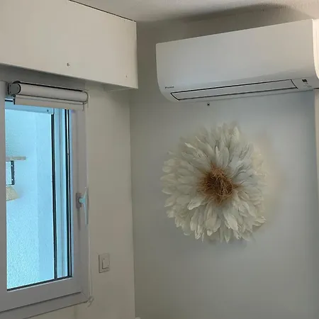 Boulouris - Appt 3/4 Pers. Bord De / Piscine Appartement *